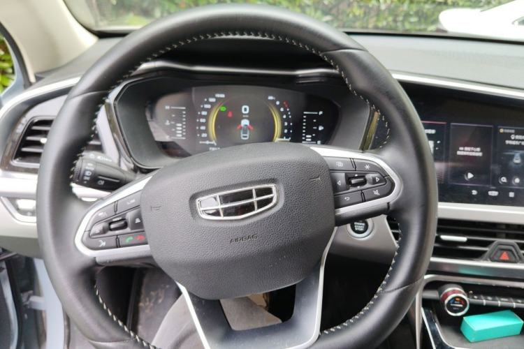Used Geely Auto Monjaro S 2021 2.0TD DCT Two-Wheel Drive Lightning Edition Steering Wheel