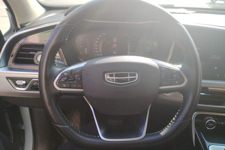 Used Geely Auto Monjaro S 2021 2.0TD DCT Two-Wheel Drive Lightning Edition Steering Wheel