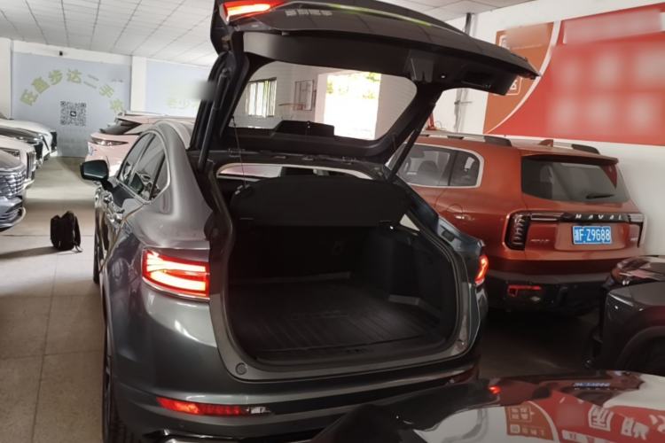 Used Geely Auto Monjaro S 2021 2.0TD DCT Two-Wheel Drive Lightning Edition Trunk