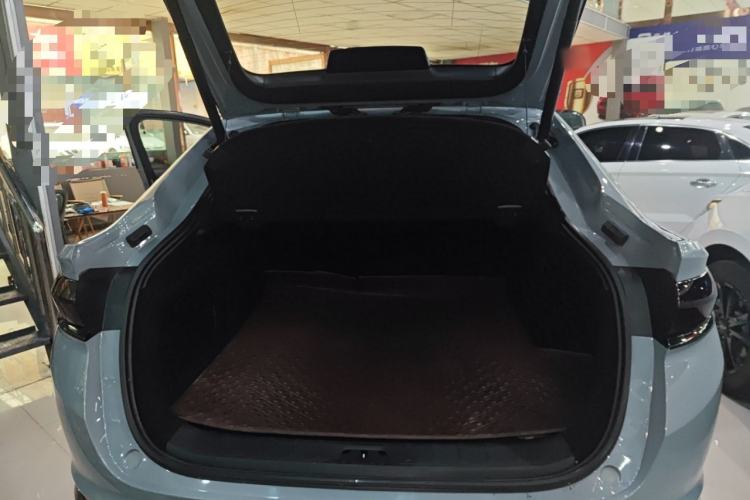 Used Geely Auto Monjaro S 2021 2.0TD Automatic Two-Wheel Drive Lightning Edition Trunk