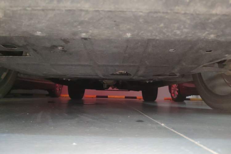 Used Geely Auto Monjaro S 2021 2.0TD DCT Two-Wheel Drive Lightning Edition Chassis Front