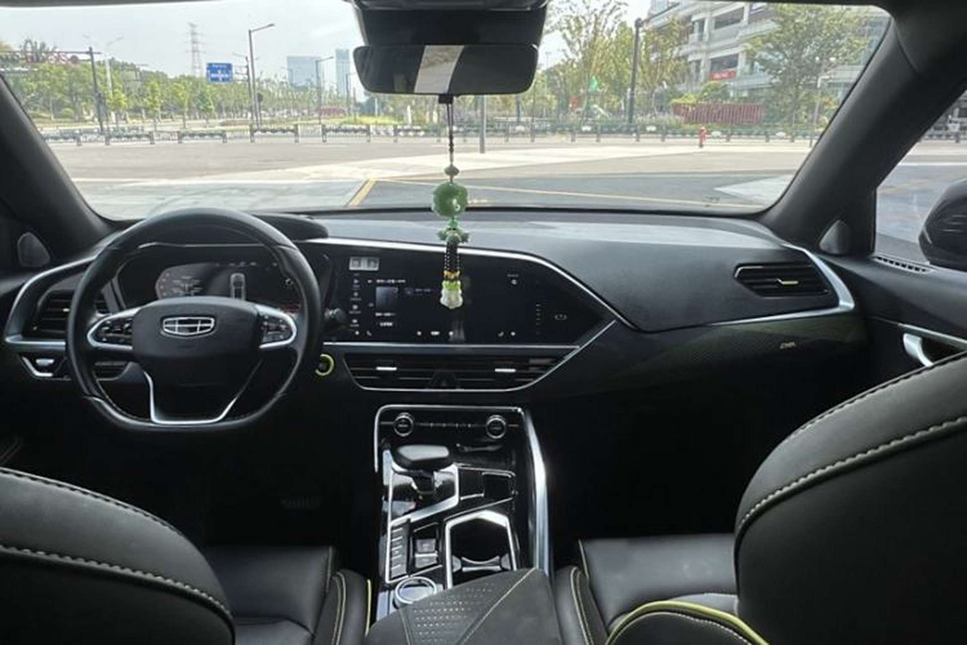 Used Geely Auto Monjaro S 2021 2.0TD Automatic Two-Wheel Drive Lightning Edition Interior 1