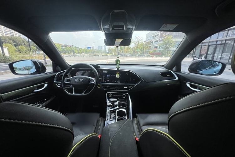 Used Geely Auto Monjaro S 2021 2.0TD Automatic Two-Wheel Drive Lightning Edition Interior 2