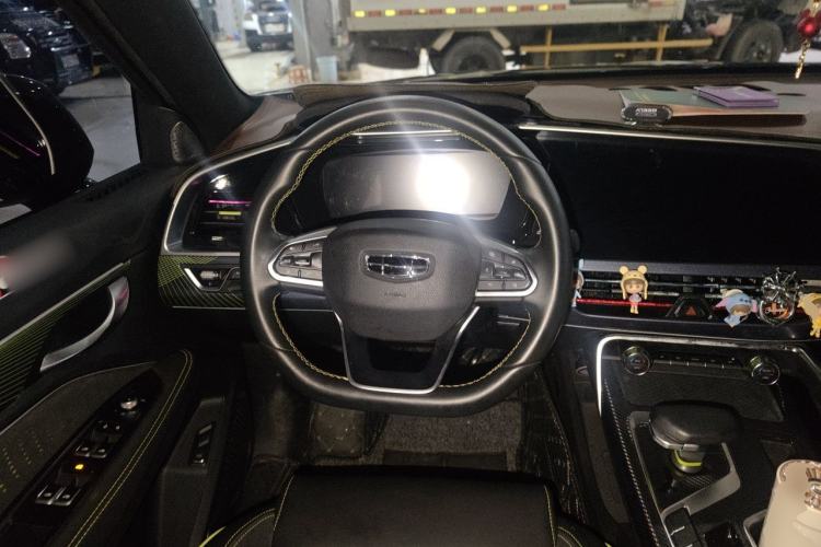 Used Geely Auto Monjaro S 2021 2.0TD Automatic Two-Wheel Drive Lightning Edition Steering Wheel