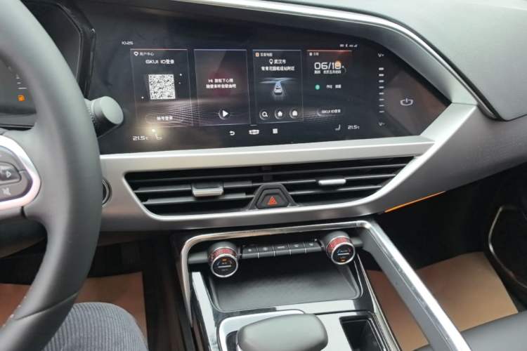 Used Geely Auto Monjaro S 2021 2.0TD DCT Two-Wheel Drive Lightning Edition Audio And AC Panel