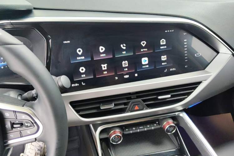 Used Geely Auto Monjaro S 2021 2.0TD DCT Two-Wheel Drive Lightning Edition Audio And AC Panel