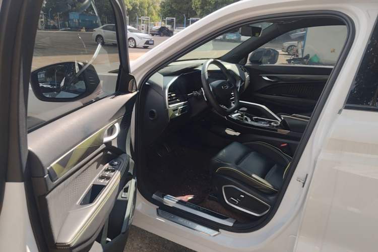 Used Geely Auto Monjaro S 2021 2.0TD Automatic All-Wheel-Drive Phantom Edition Driver Seat