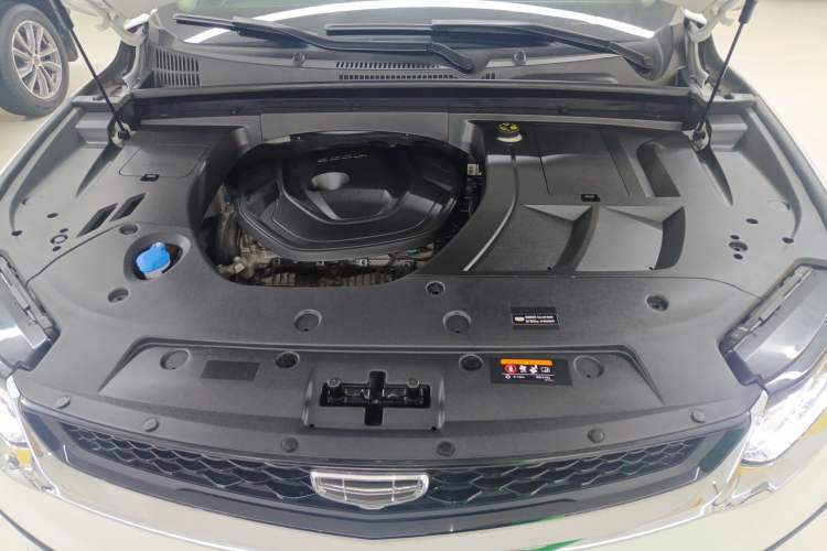 Used Geely Auto Monjaro S 2021 2.0TD DCT Two-Wheel Drive Lightning Edition Engine Bay