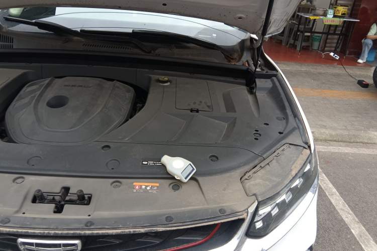 Used Geely Auto Monjaro S 2021 2.0TD Automatic Two-Wheel Drive Lightning Edition Engine Bay Left