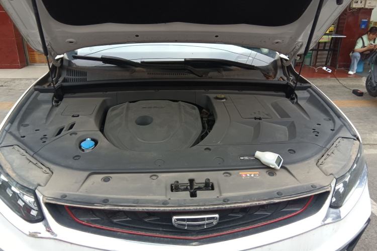 Used Geely Auto Monjaro S 2021 2.0TD Automatic Two-Wheel Drive Lightning Edition Engine Bay