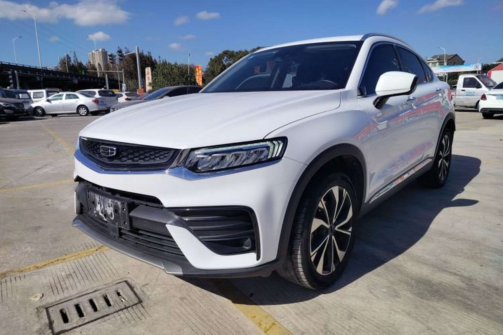 Used Geely Auto Monjaro S 2021 2.0TD DCT Two-Wheel Drive Lightning Edition Front Left 45 Deg