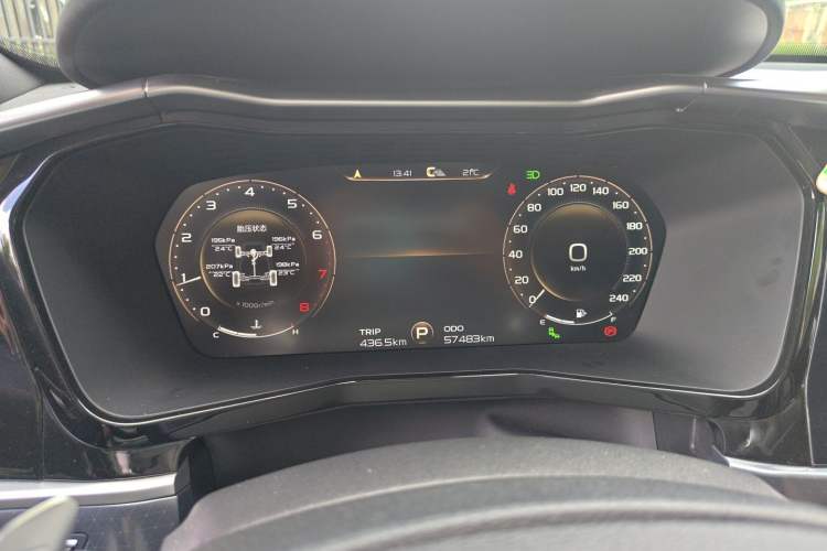 Used Geely Auto Monjaro S 2021 2.0TD Automatic All-Wheel-Drive Phantom Edition Instrument Cluster