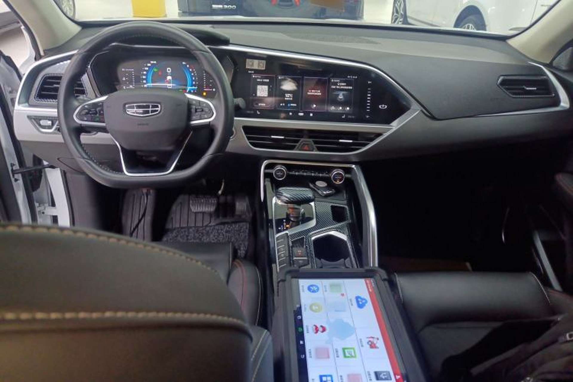 Used Geely Auto Monjaro S 2021 2.0TD DCT Two-Wheel Drive Lightning Edition Interior 2