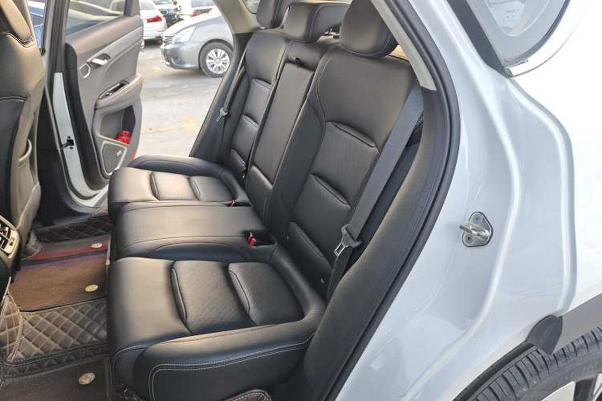 Used Geely Auto Monjaro S 2021 2.0TD DCT Two-Wheel Drive Lightning Edition Interior 4