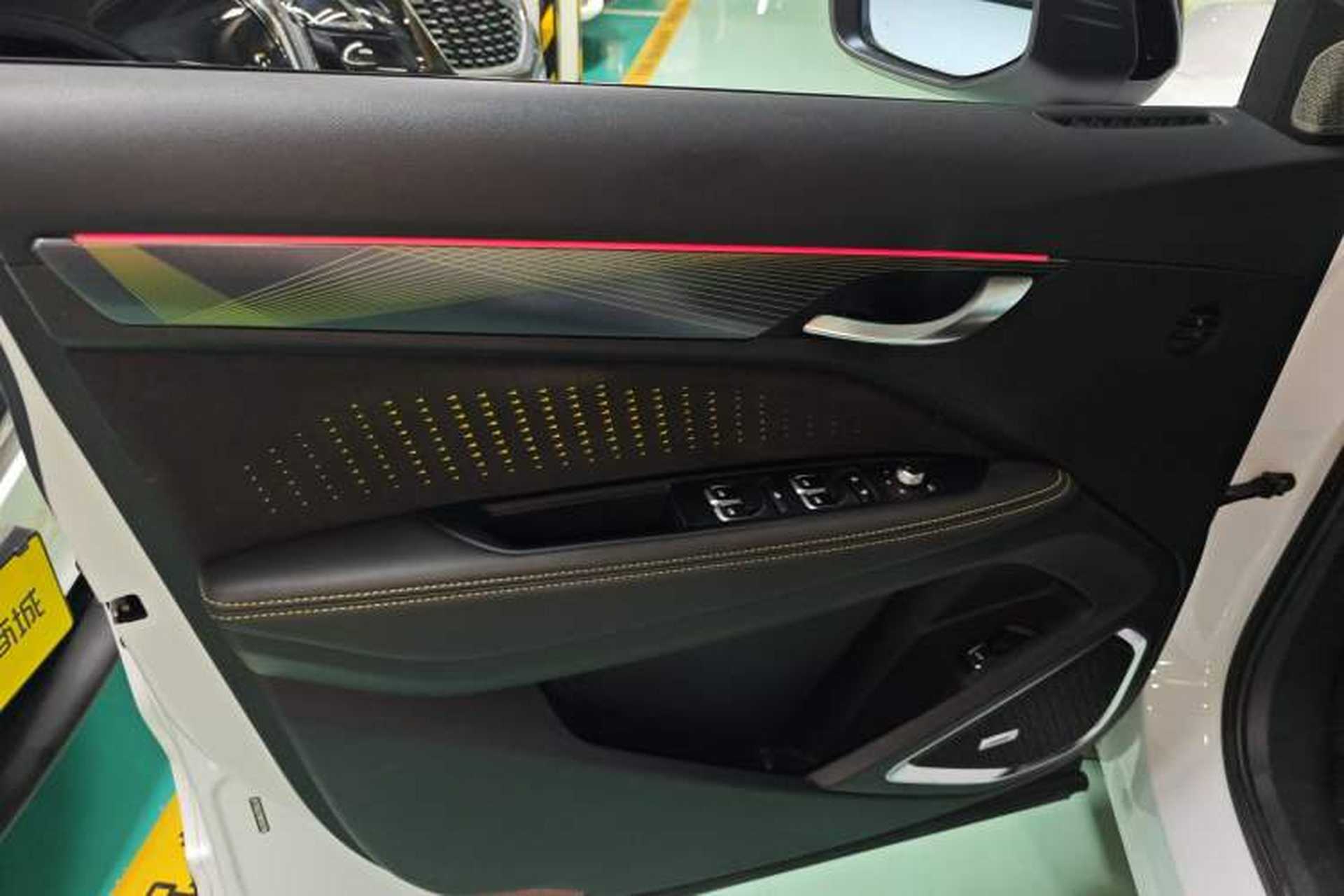 Used Geely Auto Monjaro S 2021 2.0TD Automatic Two-Wheel Drive Lightning Edition Left Front Door Interior