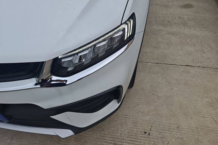 Used Geely Auto Monjaro S 2021 2.0TD DCT Two-Wheel Drive Lightning Edition Left Front Headlight
