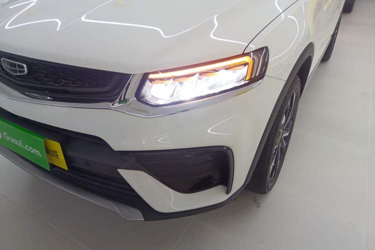 Used Geely Auto Monjaro S 2021 2.0TD DCT Two-Wheel Drive Lightning Edition Left Front Headlight