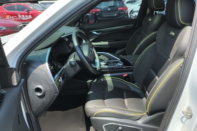 Used Geely Auto Monjaro S 2021 2.0TD Automatic Two-Wheel Drive Lightning Edition Left Front Seat