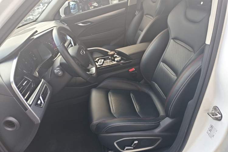 Used Geely Auto Monjaro S 2021 2.0TD DCT Two-Wheel Drive Lightning Edition Left Front Seat
