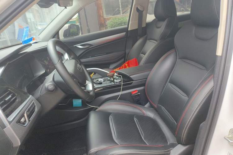 Used Geely Auto Monjaro S 2021 2.0TD DCT Two-Wheel Drive Lightning Edition Left Front Seat
