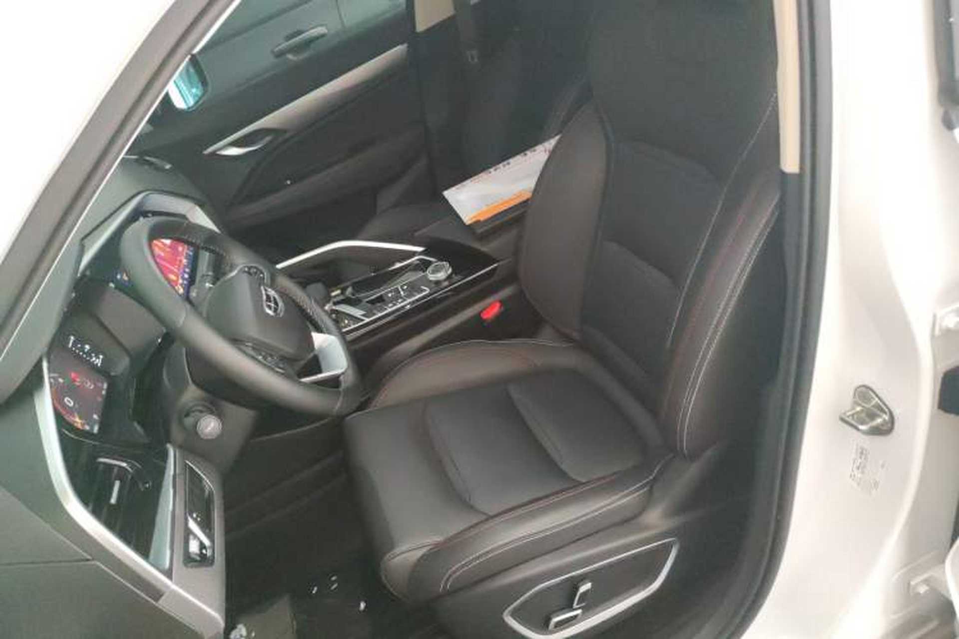 Used Geely Auto Monjaro S 2021 2.0TD DCT Two-Wheel Drive Lightning Edition Left Front Seat