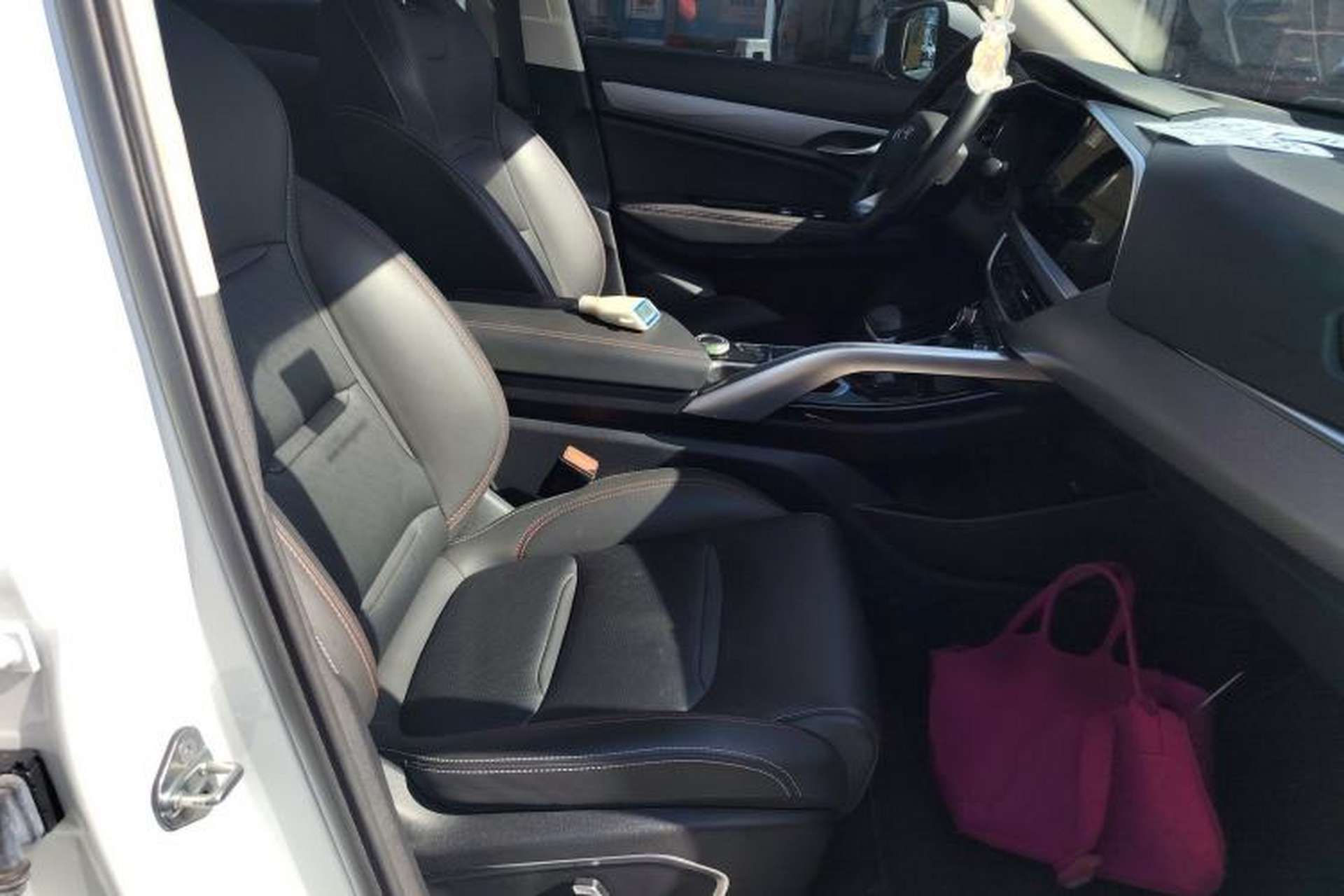 Used Geely Auto Monjaro S 2021 2.0TD DCT Two-Wheel Drive Lightning Edition Right Front Seat