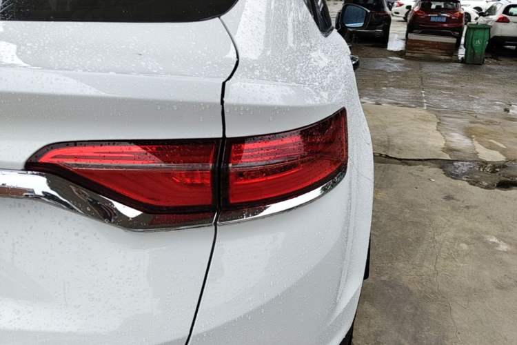 Used Geely Auto Monjaro S 2021 2.0TD DCT Two-Wheel Drive Lightning Edition Right Rear Taillight
