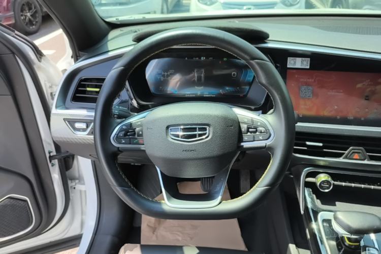 Used Geely Auto Monjaro S 2021 2.0TD Automatic Two-Wheel Drive Lightning Edition Steering Wheel
