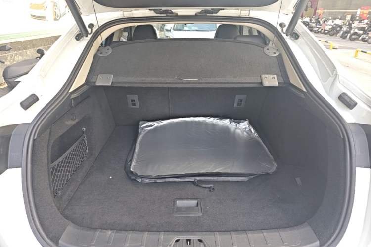 Used Geely Auto Monjaro S 2021 2.0TD DCT Two-Wheel Drive Lightning Edition Trunk