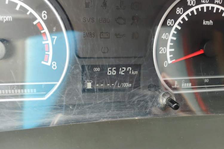 Used Geely Auto Ocean 2010 1.5L Manual Base Version Odometer Close Up