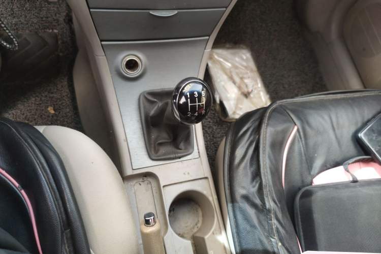 Used Geely Auto Ocean 2011 New Edition 1.5L Manual Base Model Gear Lever