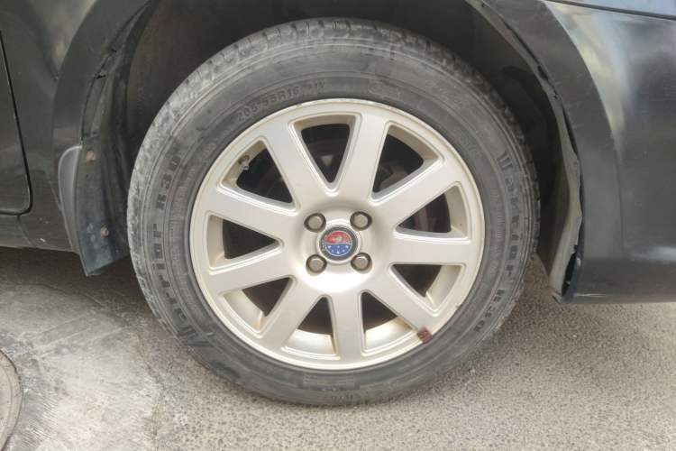Used Geely Auto Ocean 2011 New Edition 1.5L Manual Base Model Right Front Wheel Hub
