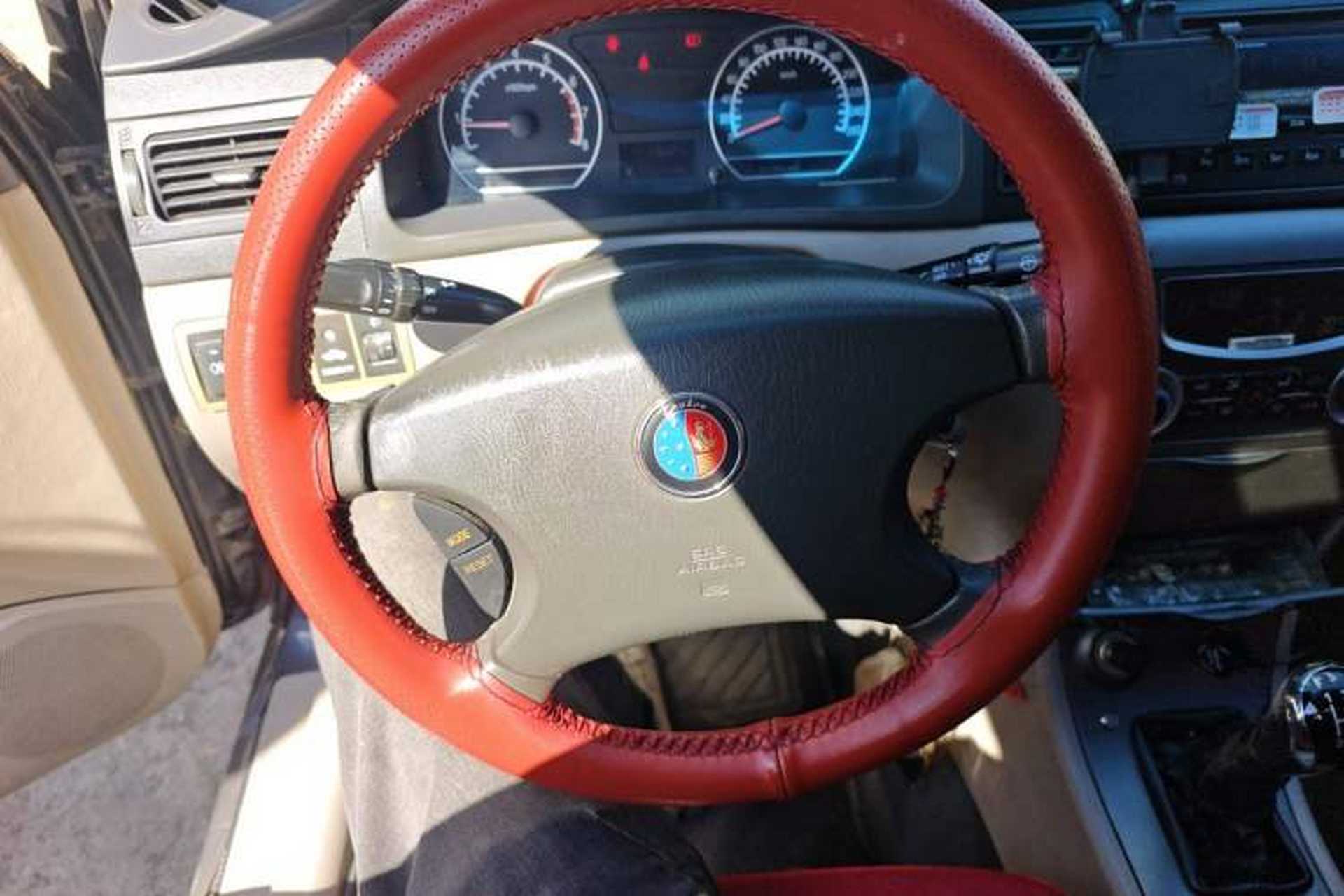 Used Geely Auto Ocean 2011 New Edition 1.5L Manual Comfort Model Steering Wheel