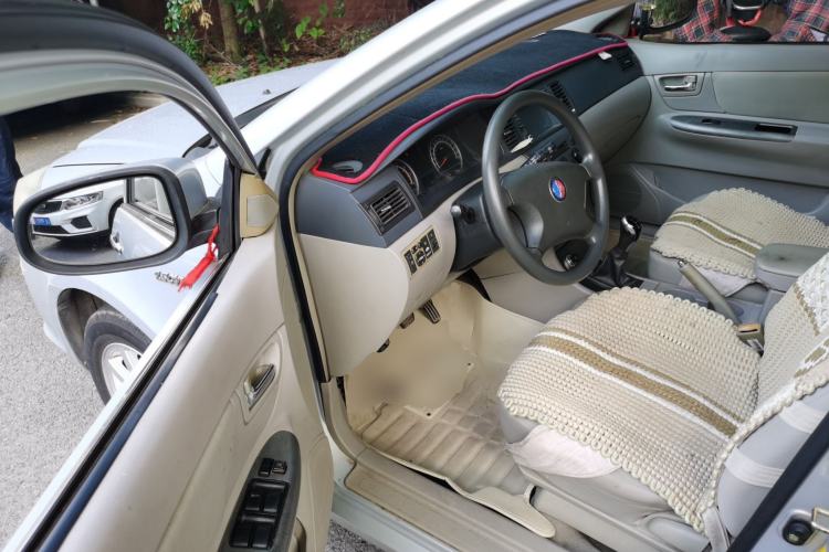 Used Geely Auto Ocean 2011 New Edition 1.5L Manual Base Model Driver Seat