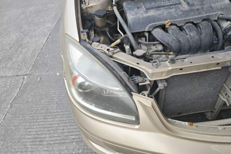 Used Geely Auto Ocean 2011 New Edition 1.5L Manual Value-Extra Model Right Front Headlight