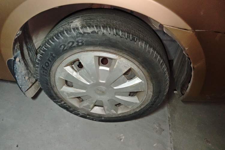 Used Geely Auto Ocean 2011 New Edition 1.5L Manual Value-Extra Model Right Front Wheel Hub
