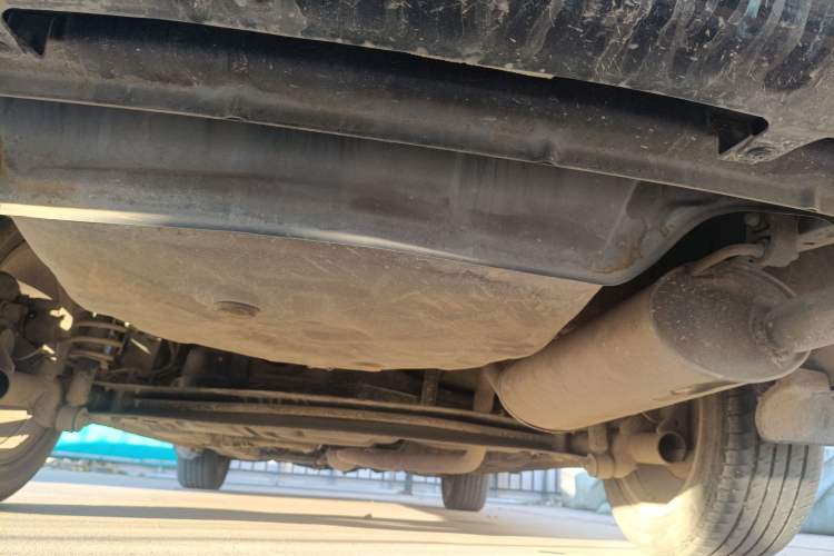 Used Geely Auto Ocean 2012 Energy-Saving Edition 1.5L Manual SuperDelight Model Chassis Rear
