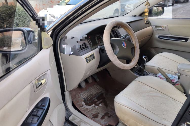 Used Geely Auto Ocean 2012 Energy-Saving Edition 1.5L Manual SuperDelight Model Driver Seat