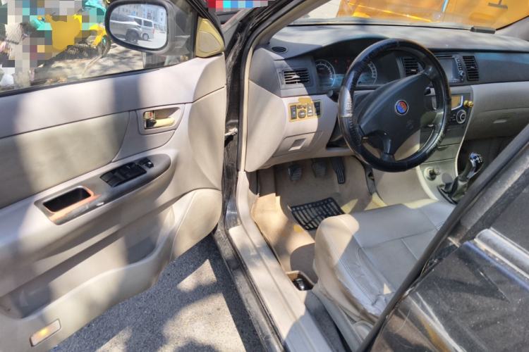 Used Geely Auto Ocean 2012 Energy-Saving Edition 1.5L Manual Luxury Model Driver Seat