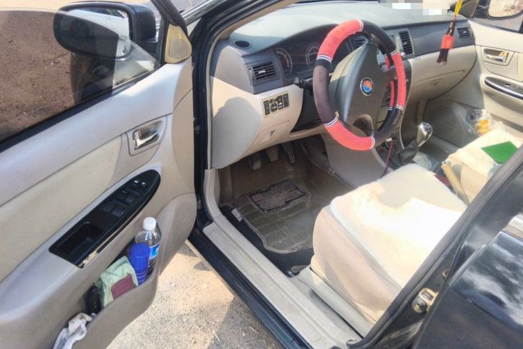 Used Geely Auto Ocean 2012 Energy-Saving Edition 1.5L Manual SuperDelight Model Driver Seat
