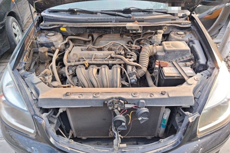 Used Geely Auto Ocean 2012 Energy-Saving Edition 1.5L Manual SuperDelight Model Engine Bay