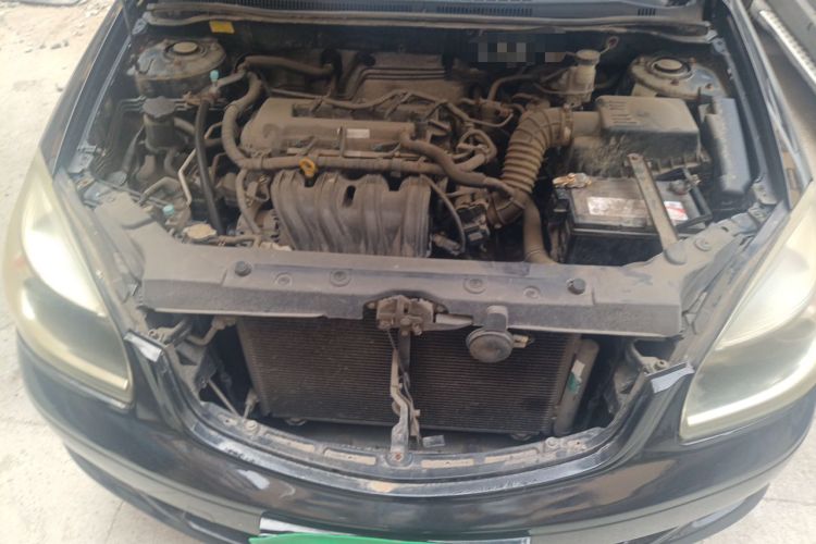 Used Geely Auto Ocean 2012 Energy-Saving Edition 1.5L Manual Value-Added Model Engine Bay