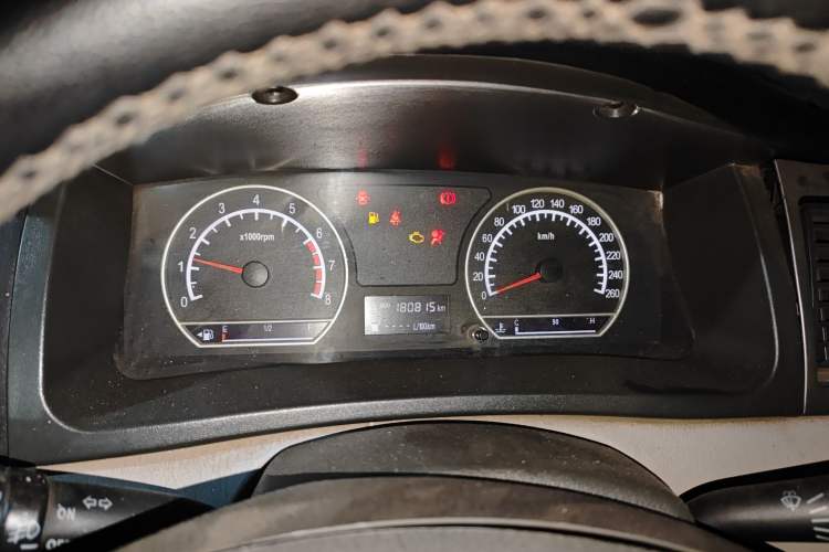 Used Geely Auto Ocean 2012 Energy-Saving Edition 1.5L Manual SuperDelight Model Instrument Cluster