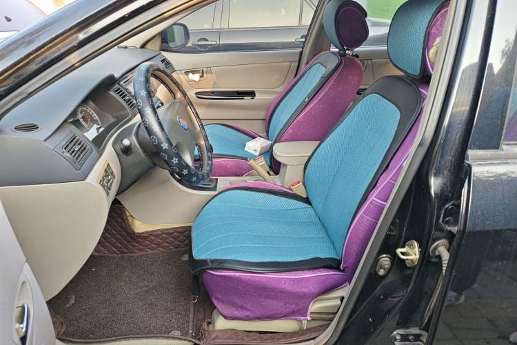 Used Geely Auto Ocean 2012 Energy-Saving Edition 1.5L Manual SuperDelight Model Left Front Seat