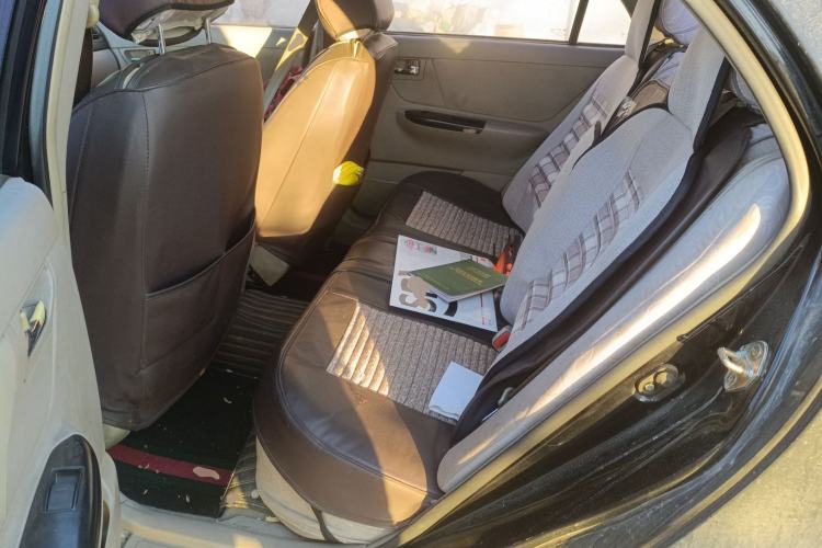 Used Geely Auto Ocean 2012 Energy-Saving Edition 1.5L Manual SuperDelight Model Left Rear Seat