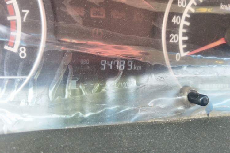 Used Geely Auto Ocean 2012 Energy-Saving Edition 1.5L Manual SuperDelight Model Odometer Close Up