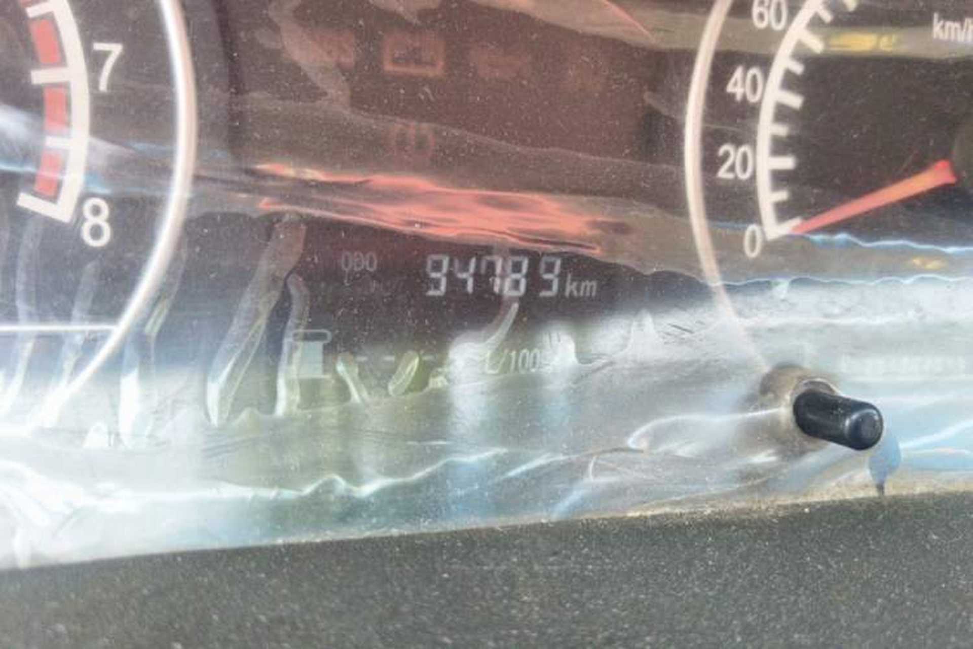 Used Geely Auto Ocean 2012 Energy-Saving Edition 1.5L Manual SuperDelight Model Odometer Close Up