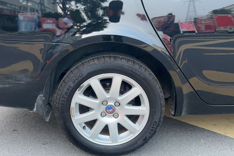 Used Geely Auto Ocean 2012 Energy-Saving Edition 1.5L Manual SuperDelight Model Right Rear Wheel Hub