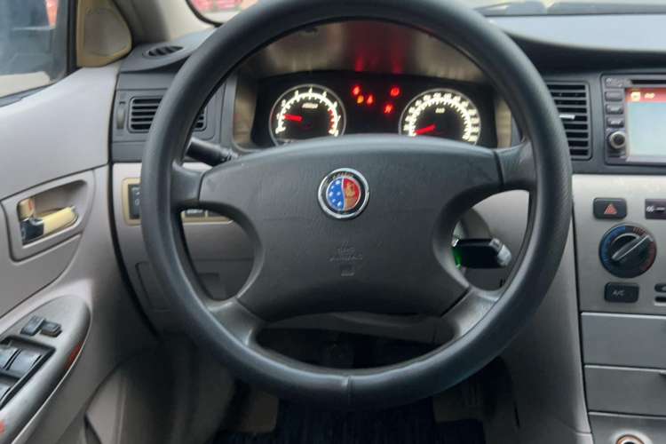 Used Geely Auto Ocean 2012 Energy-Saving Edition 1.5L Manual SuperDelight Model Steering Wheel