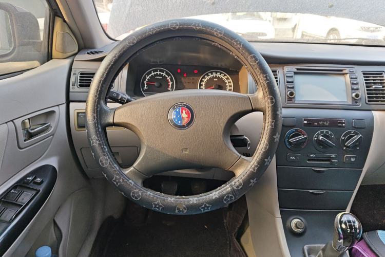 Used Geely Auto Ocean 2012 Energy-Saving Edition 1.5L Manual SuperDelight Model Steering Wheel